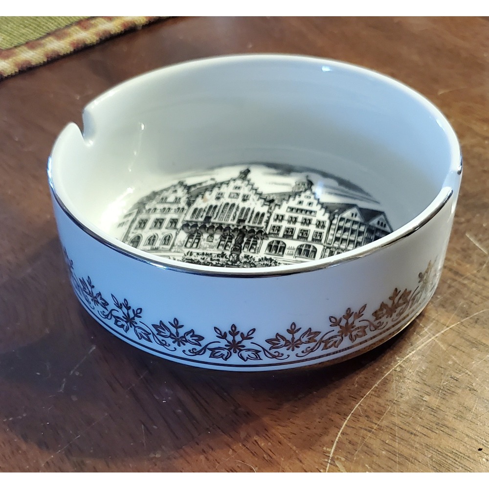 Vintage Frankfurt am Main Römer Germany Souvenir Ashtray Ceramic Silver Trim